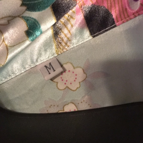 Med size silk robe - Picture 3 of 5